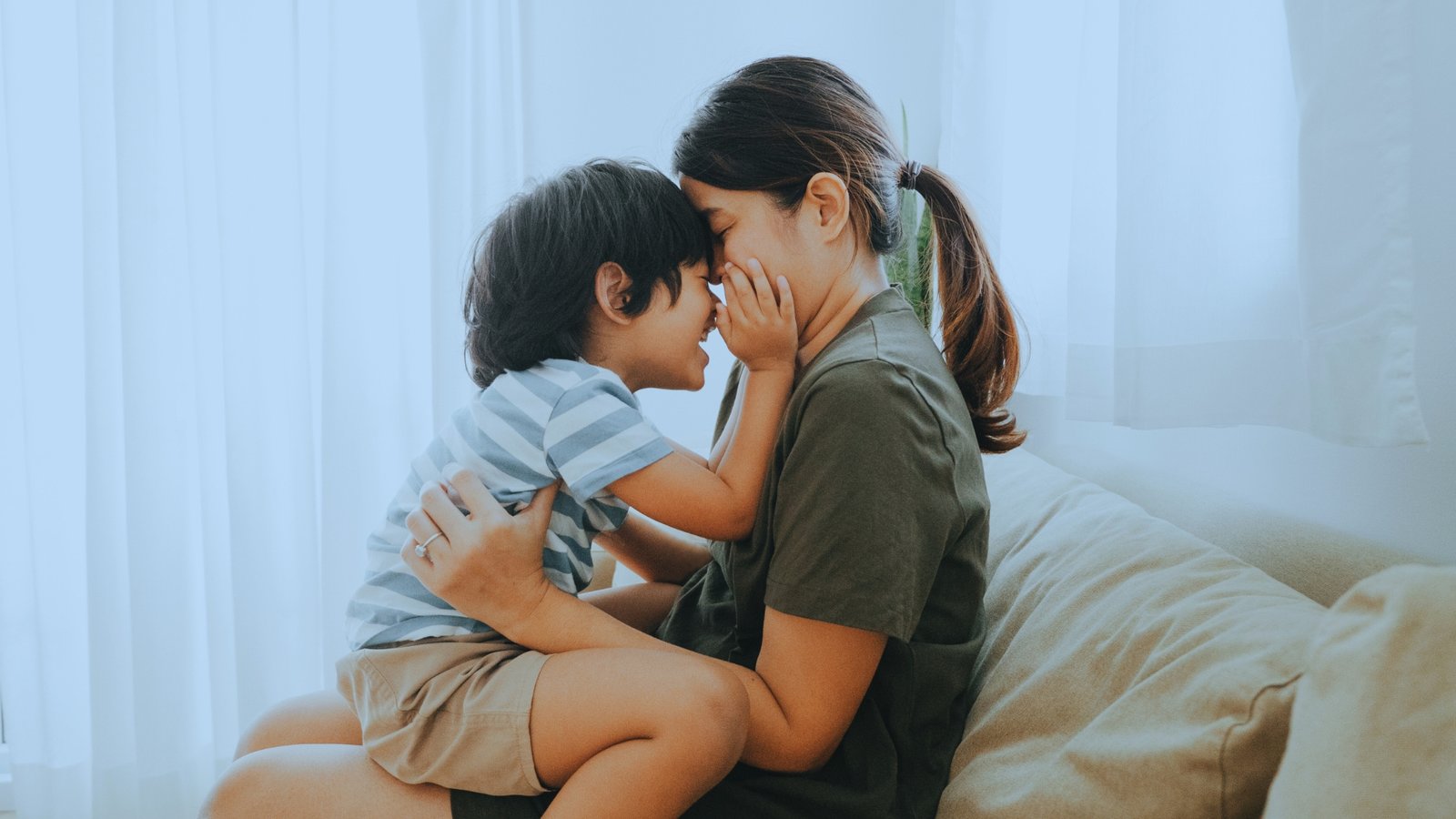 Gentle Parenting Vs Authoritative Parenting