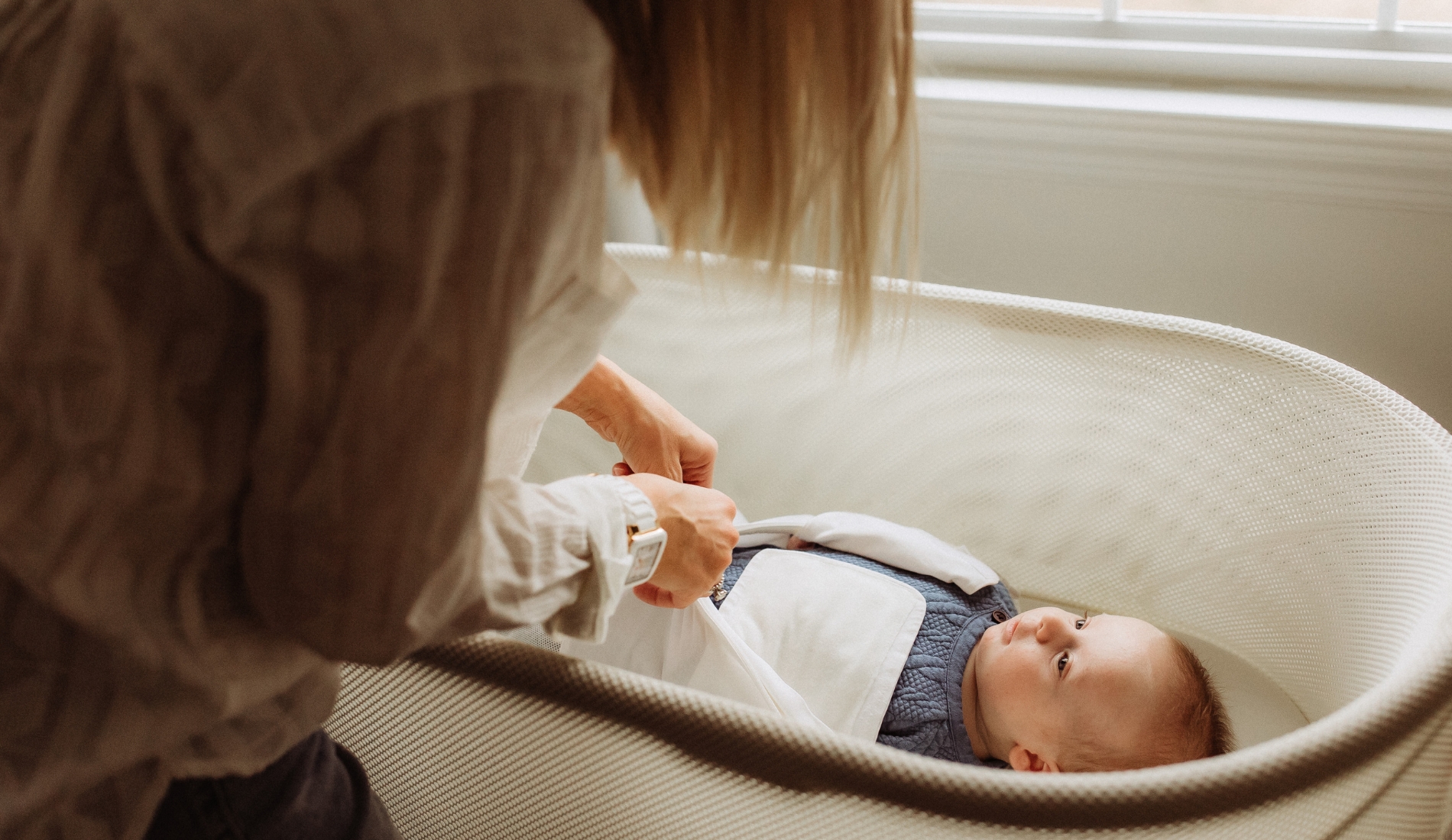 How to Get Newborn to Sleep in Bassinet