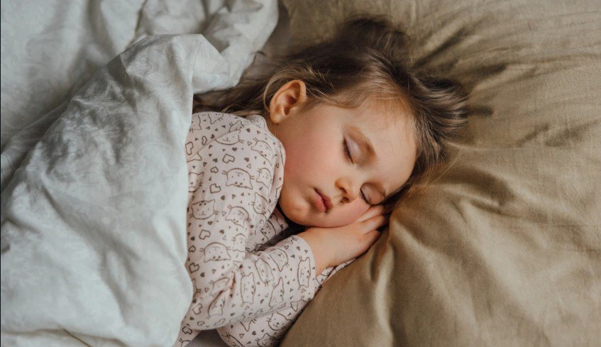 When to Introduce Pillow to Toddler