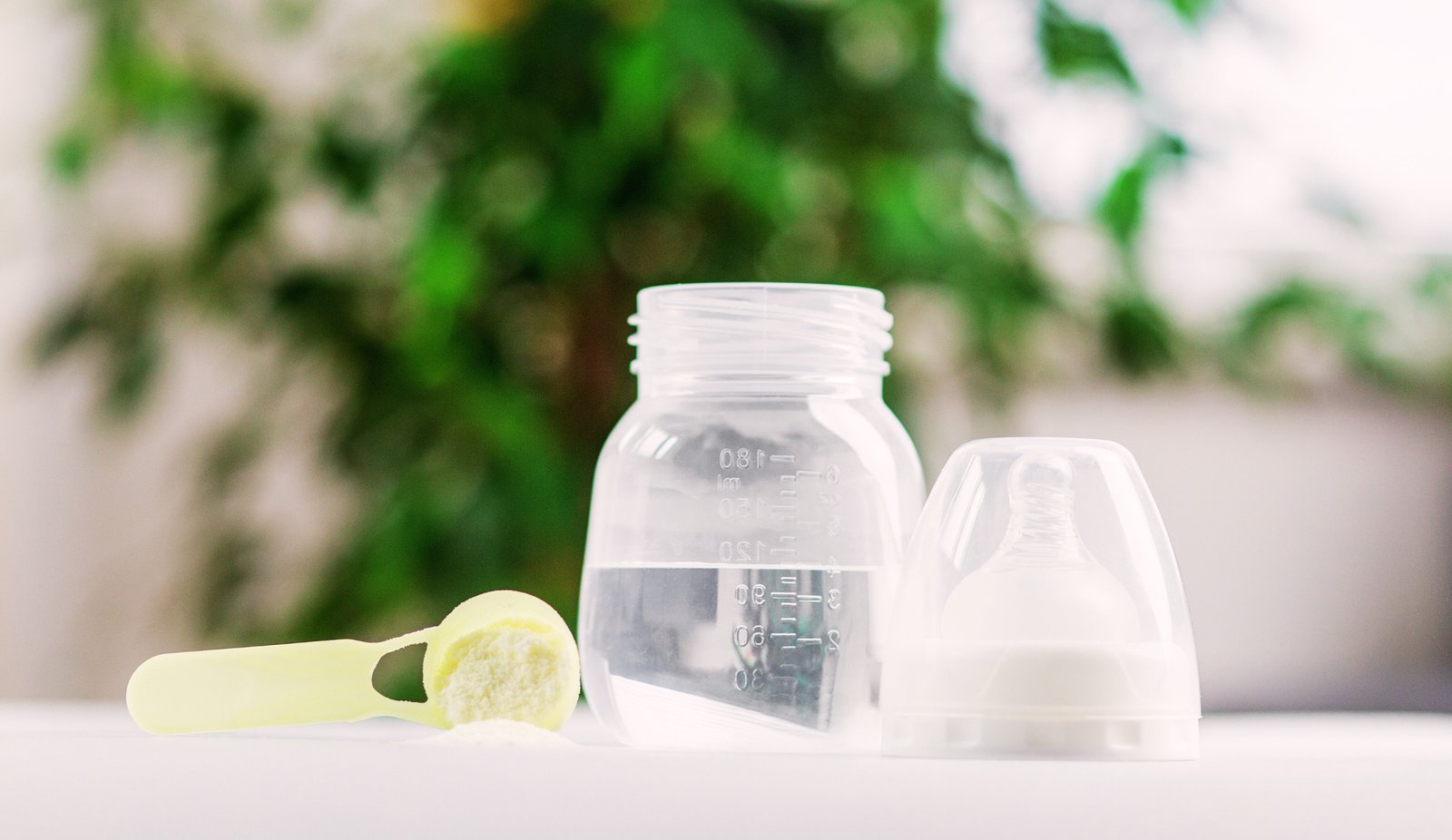 What Water to Use for Infant Formula