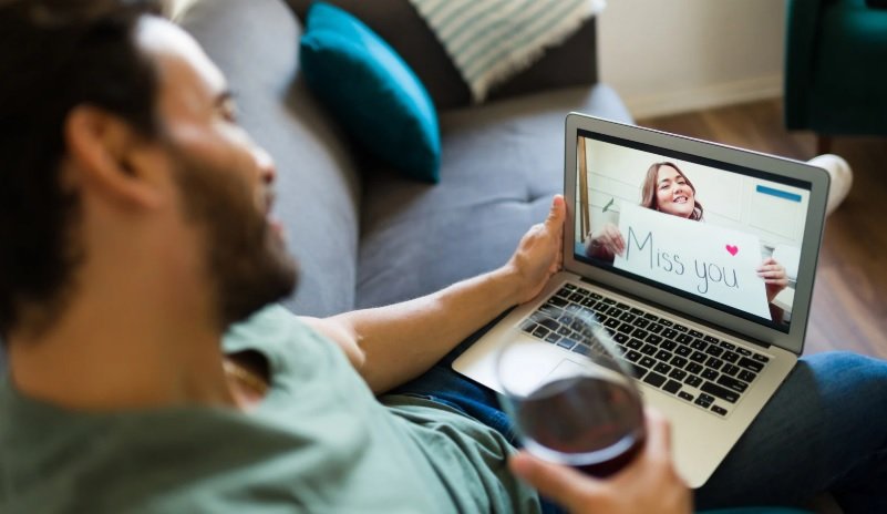 Long-Distance Family Relationships